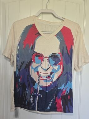 Cream V-Neck Short Sleeve Tee with Multicolor OZZY